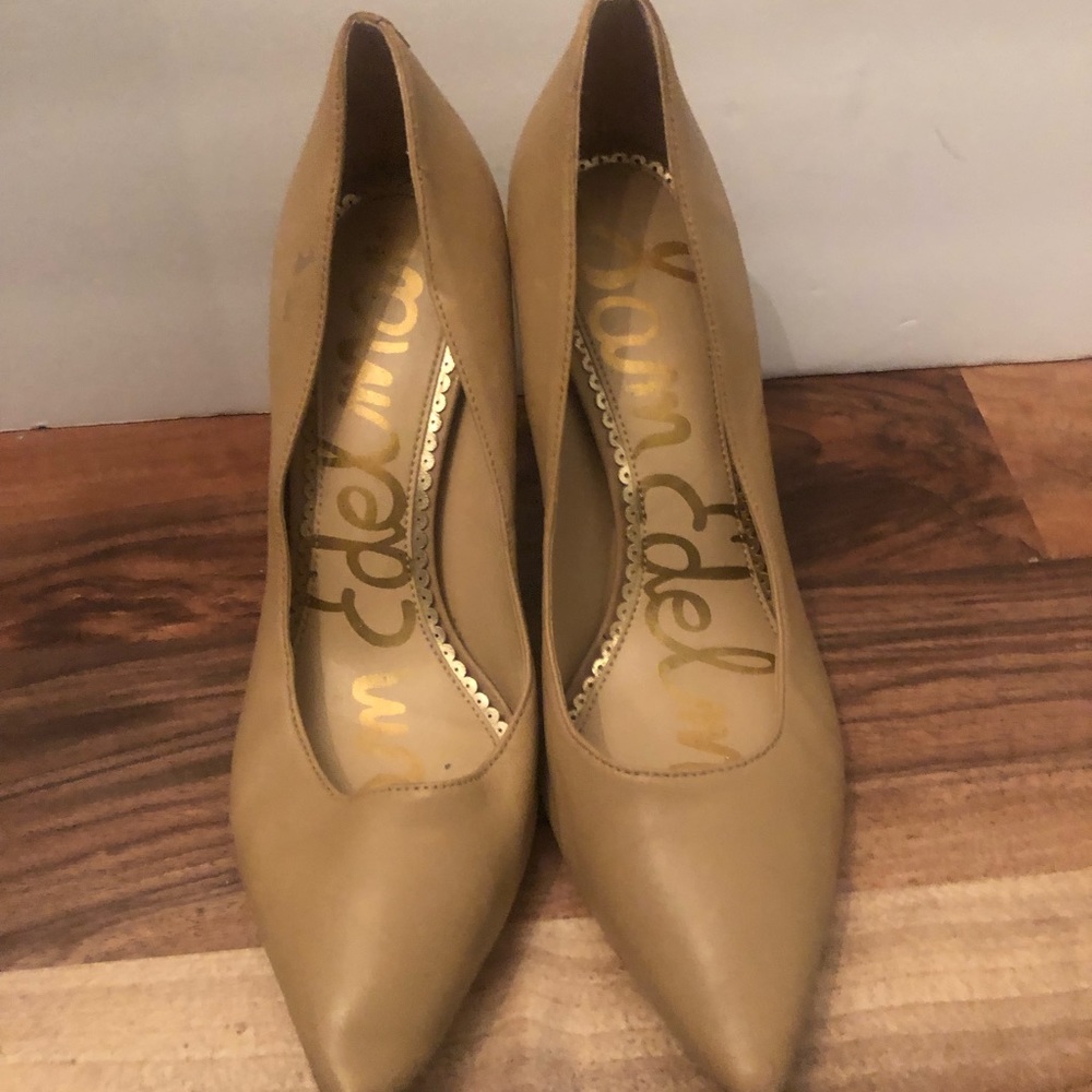 Beautiful nude heels
